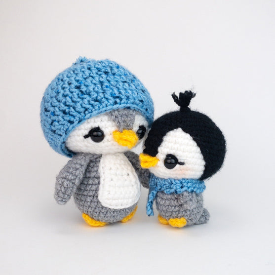 

Mama Penguin & Baby Piper
1
