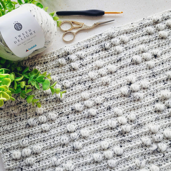 

Field of Flowers - Babydecke
4