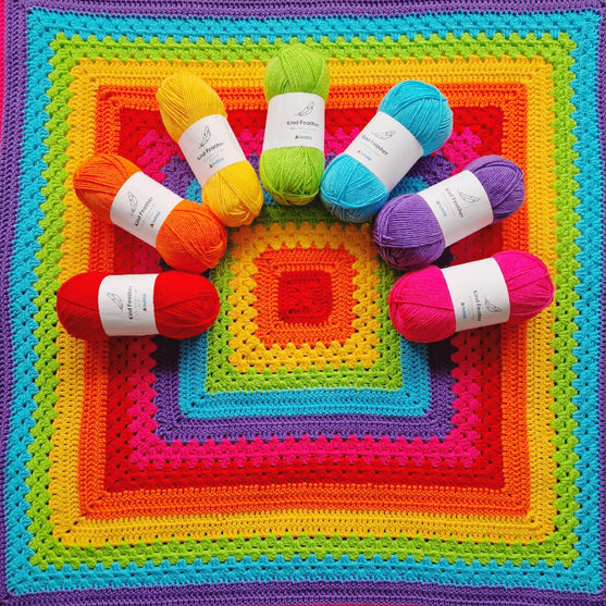 

Granny’s Gone Rogue - Decke
6