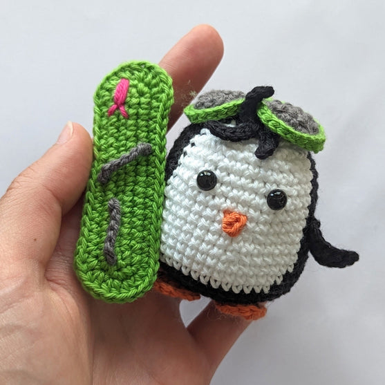 

Brady - Der snowboardende Pinguin
2