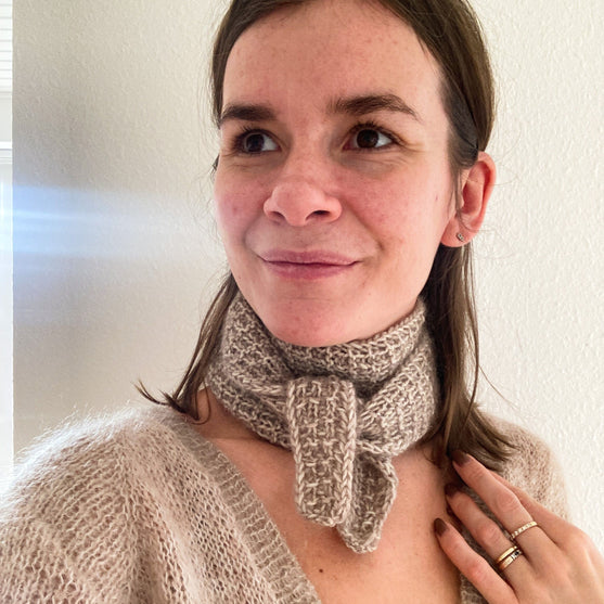 

Snowdrop Scarf  - Schal
3