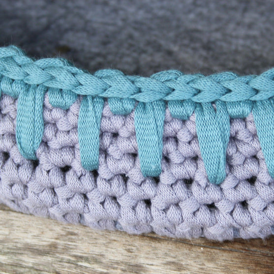 

Nordside - Körbchen mit Filzboden
8