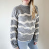 

Waves - Pullover
4
