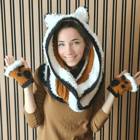 

WereFox - Schal und Handwärmer
1