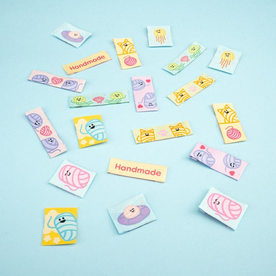 

Etiketten mit Motiven - Yarniis - Hobbii
3