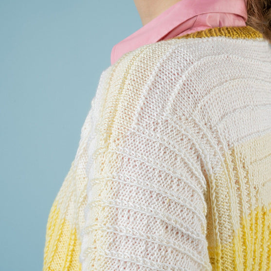 

Cozy Celine - Pullover
2