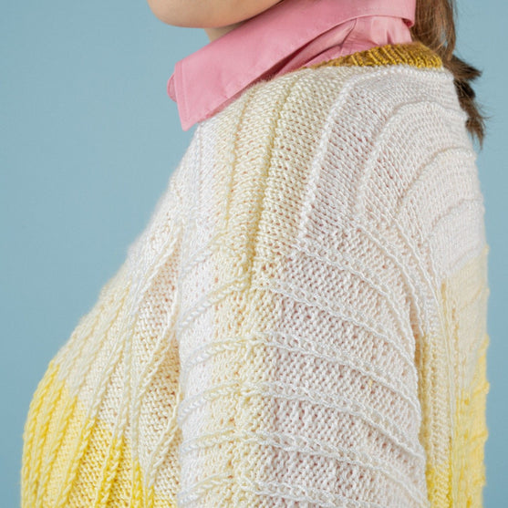 

Cozy Celine - Pullover
3